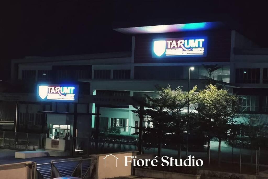 2-5 Pax @ Mahkota Valley Suite, Apartment