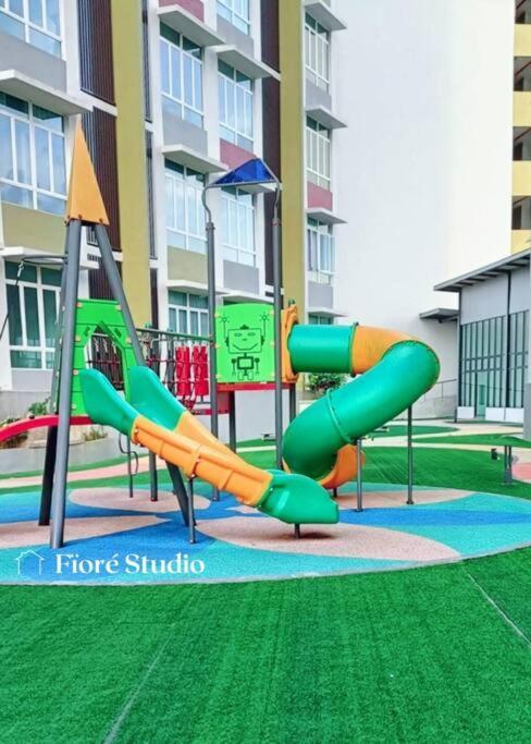 2-5 Pax @ Mahkota Valley Suite, Apartment Kuantan