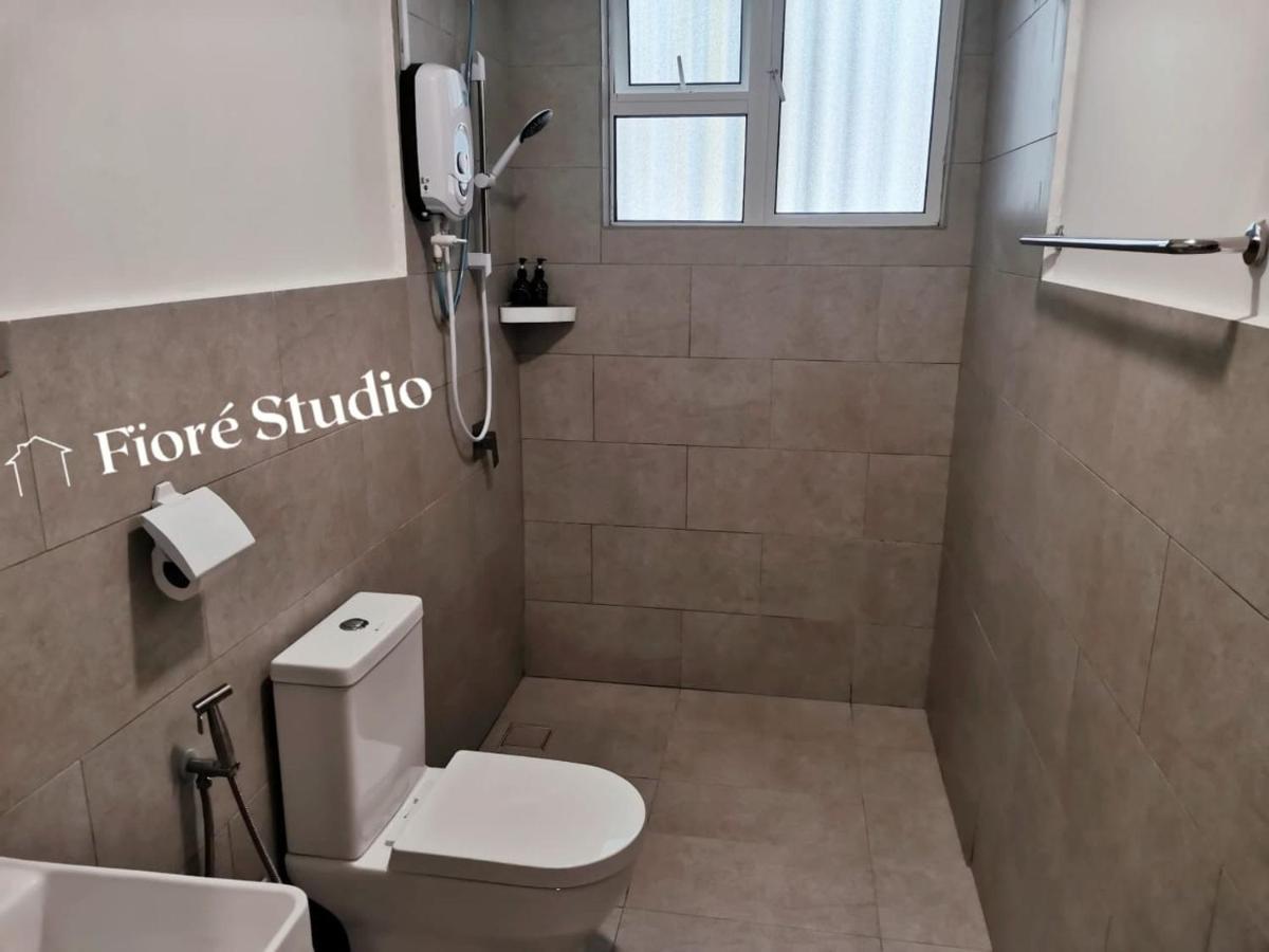 2-5 Pax @ Mahkota Valley Suite, *